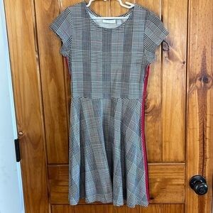 Children’s place girls houndstooth plaid black white stripe knit dress size 7/8